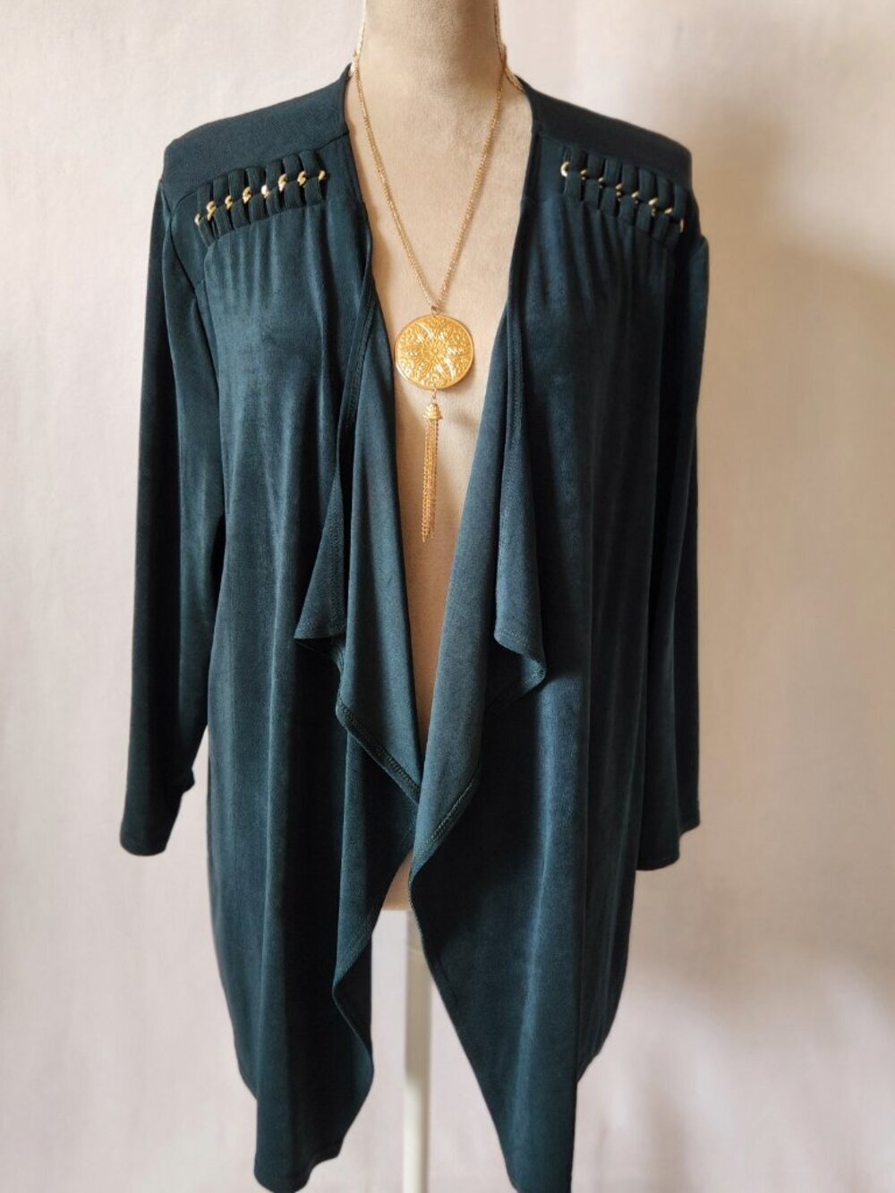 Chico's Travelers Size 4/XXL Green Water Fall Open Front Chain Accent Cardigan - Picture 2 of 15